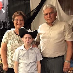 Meet your Posher, Anita sue